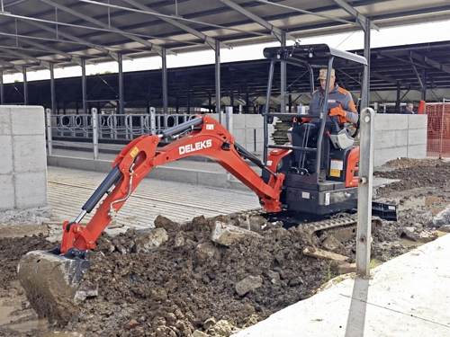 Kompakter Minibagger 1,8 Tonnen mit Kubota-Motor D902, null Heckausschlag – Image 6